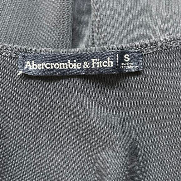 Abercrombie & Fitch Grey Camisole Sleeveless Faux Wrap V-Neck Skort Romper Sz S - Picture 8 of 8